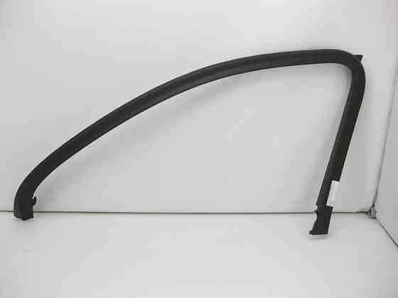 VAG  4M0867588 Облицювання отвору скла двері передньої правої, внутрішня Одеса