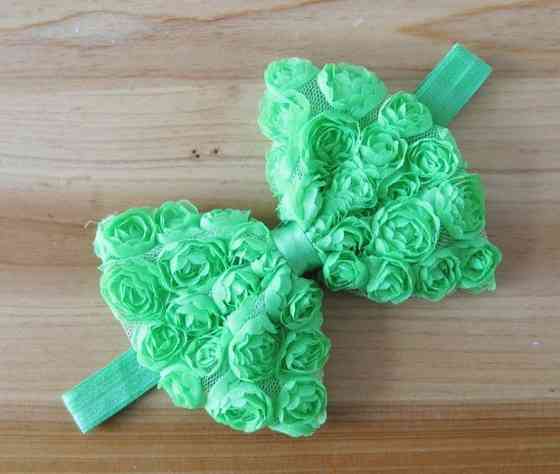 Детский салатовый бантик-повязка - бант около 10см,окружность 36-50см Киев