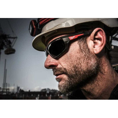 Защитные очки Milwaukee PERFORMANCE с покрытием AS/AF, затемненные (4932471884) Винница - изображение 7