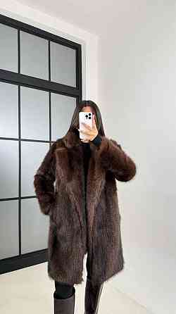 Женская шуба объемного кроя с классическим воротником из искусственного меха Шоколад, 42 Одесса