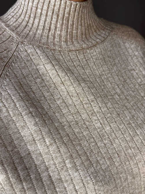 Костюм женский Accorddream 8703-28108 свитер с брюками в рубчик вязаный оверсайз, бежевый, one size Киев - изображение 16