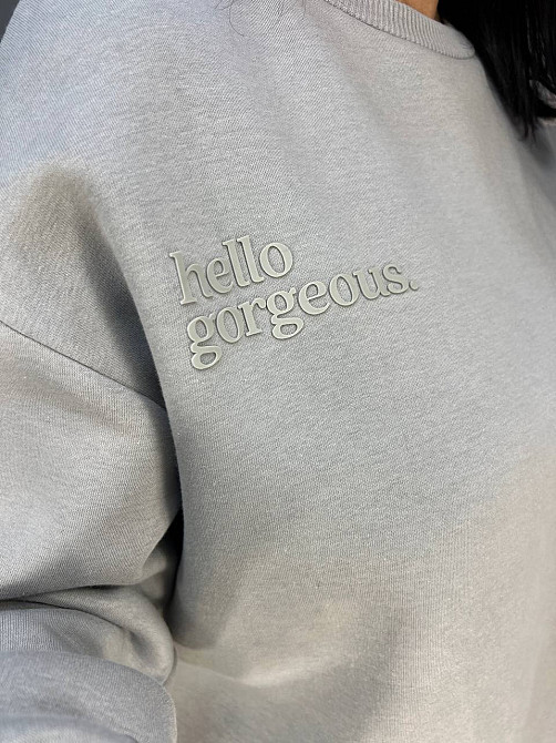 Свитшот женский Pepper mint 24-15 оверсайз удлиненная надпись впереди утепленный флис, серый, M Киев - изображение 9