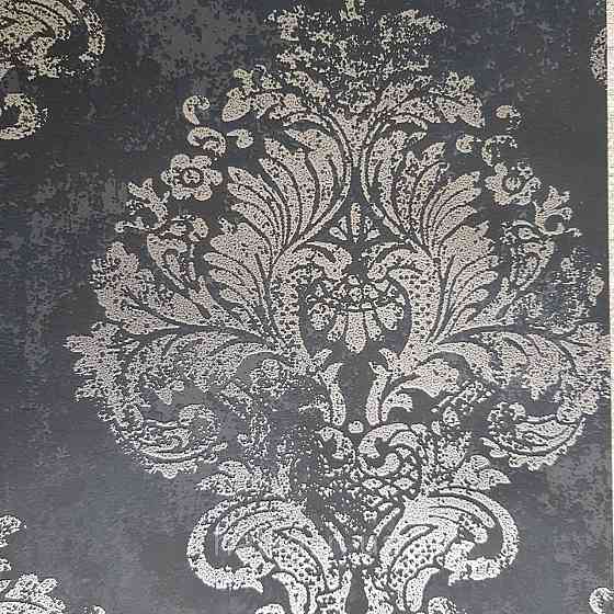 Шпалери флізелінові еко Galerie Metallic FX 0,53Х10 англійські вензелі срібні структурних на чорному тлі Київ