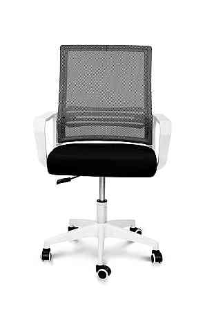 Стілець офісний Веб, чорний/білий Киев