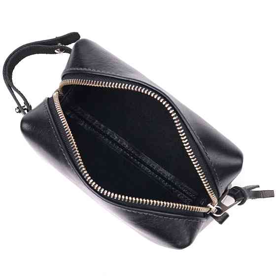 Небольшая косметичка из гладкой кожи на молнии Украина GRANDE PELLE 16761 Черная Киев