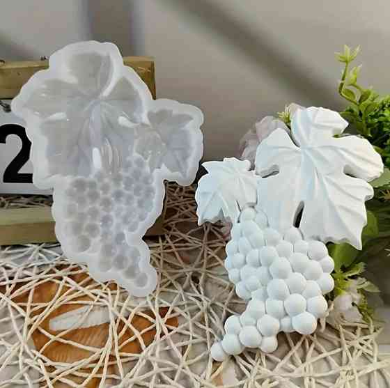 Силиконовая форма Виноград 169 на 121 мм белый Киев