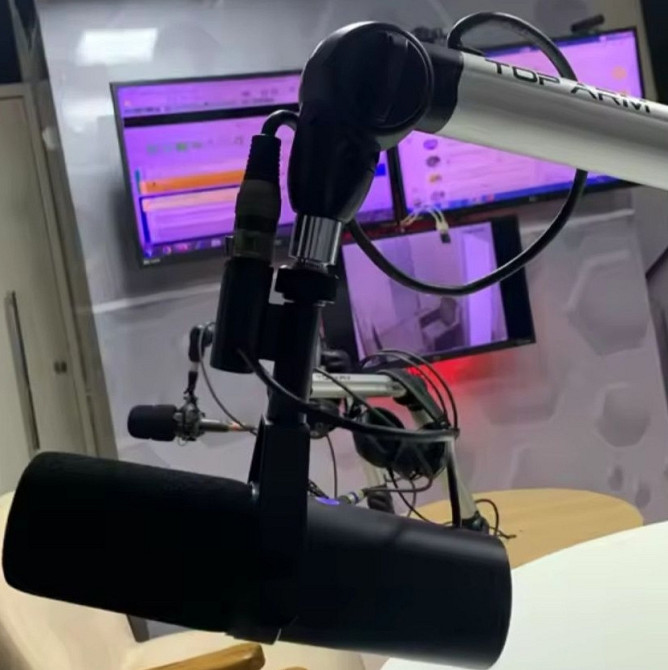 Профессиональный микрофон Shure SM7B Новый Киев - изображение 2