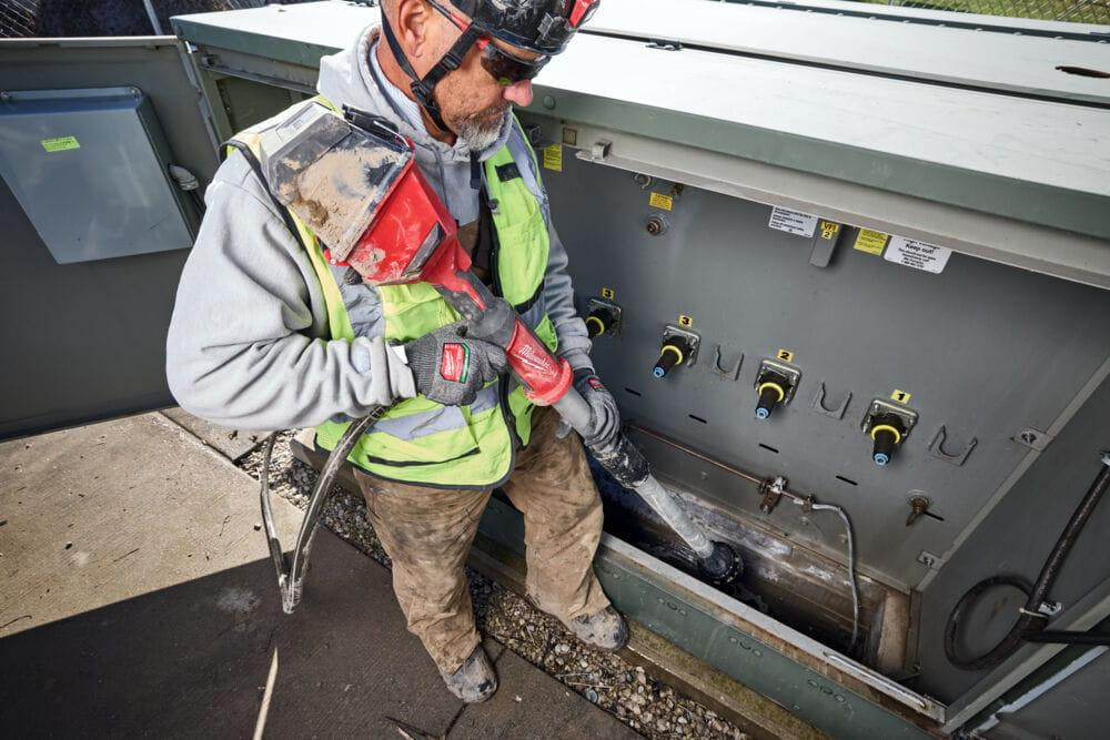 Насос для перекачки воды аккумуляторный MILWAUKEE M18 BLSWP-801 FORGE Одесса - изображение 4