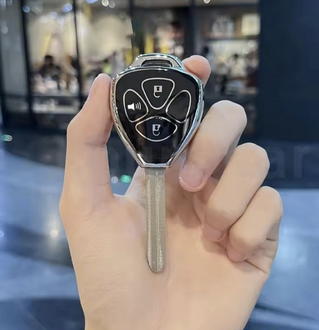 Захисний чохол для автомобільного ключа Toyota на 3 кнопки Смела - изображение 1