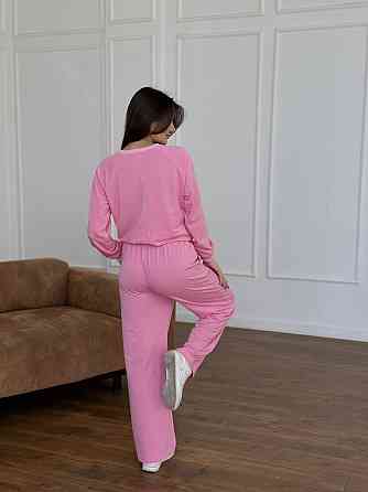 Жіночий спортивний костюм із широкими штанами Рожевий M/L Харків