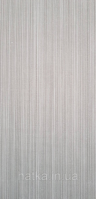 Шпалери вінілові на флізеліні Sintra Adria метрові однотонні тонка смужка структурні сірі із зеленим Київ - фото 1