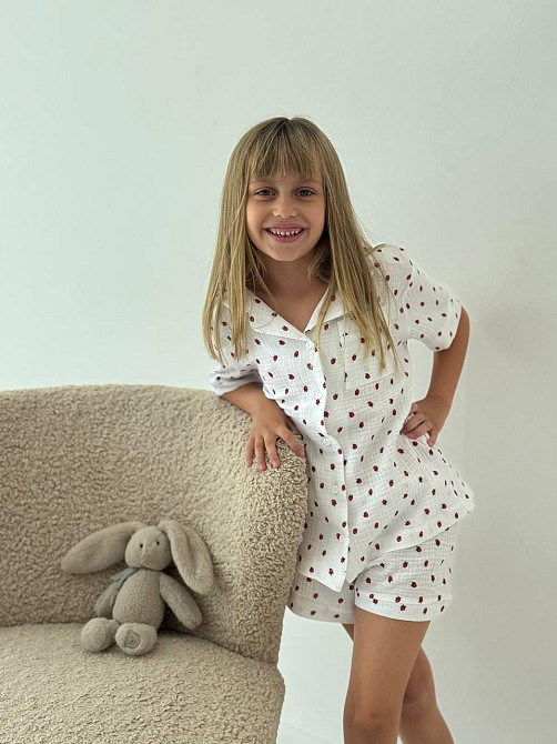 Детская пижамка из муслина шорты с рубашкой Земляника 122-128 Харьков - изображение 1