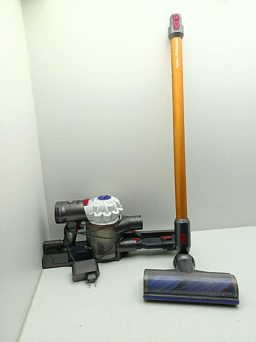 Акумуляторний пилосос Dyson V8 Absolute (товар вживаний) Луцьк - фото 1