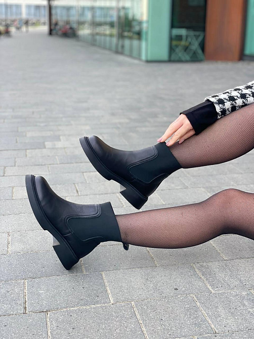 Arcoboletto Черевики жіночі Arcoboletto чорні натуральна шкіра висота 13 см (5362) Коломыя - изображение 7