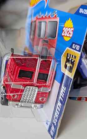 Hot Wheels Optimus Prime Transformers Хот Вілс Оптімус Киев