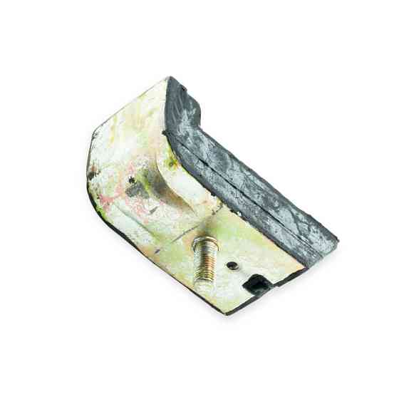 Подушка ЗАЗ 1102, 1103, 1105 Таврия квадратная двигателя Мукачево