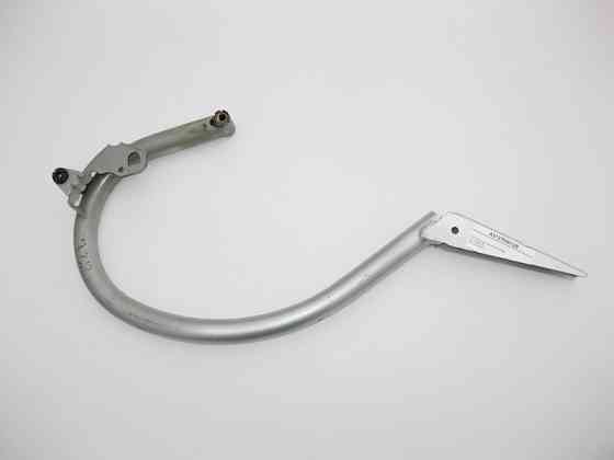 Mercedes-Benz  A2127500128 Петля кришки багажника ліва E-Class W212 Одеса