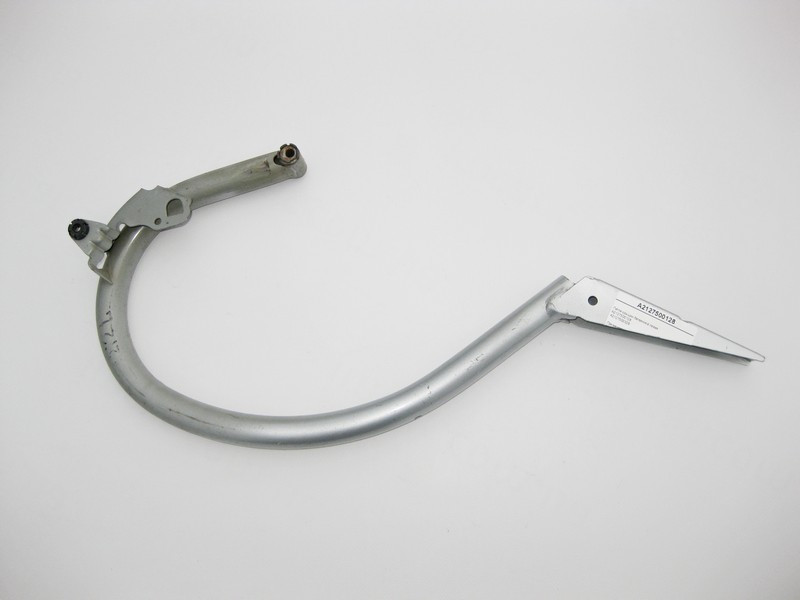 Mercedes-Benz  A2127500128 Петля кришки багажника ліва E-Class W212 Одесса - изображение 1