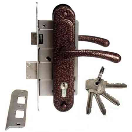 Замок врізний Мотор Січ (Ф6В) Ч/М Кумру з ручкою Харків