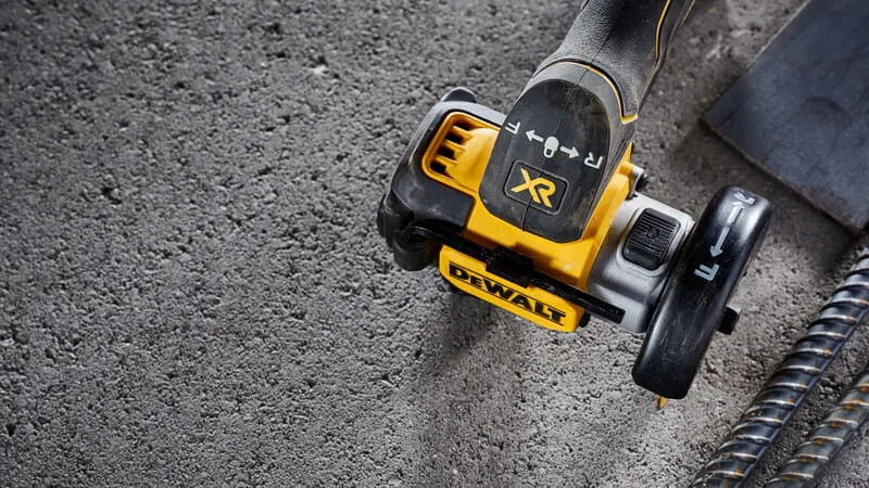 Пила дискова аккумуляторна безщіткова компактна DeWALT DCS438N: без АКБ, диск 76мм, 20000 об/хв (DCS438N) Киев - изображение 9