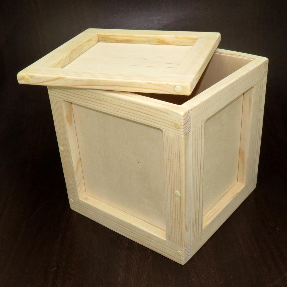 Интерьерный декоративный ящик 