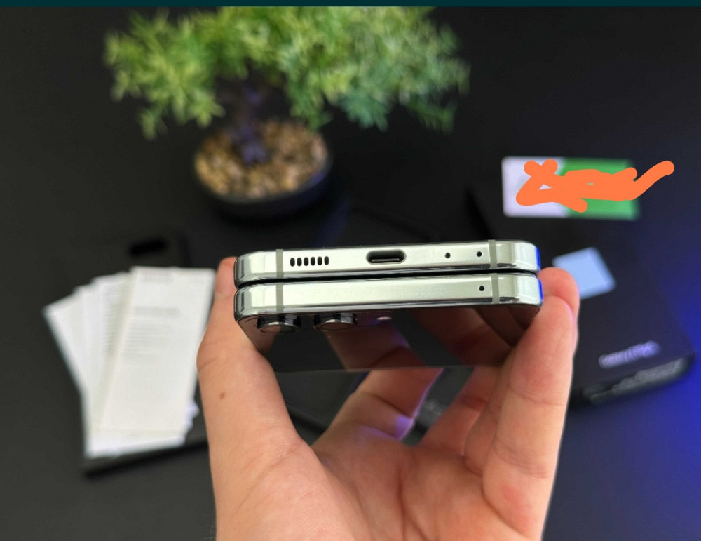 NEW Samsung Galaxy Z Plip5 8/512Gb Mint. Гарантия Trade in Киев - изображение 5