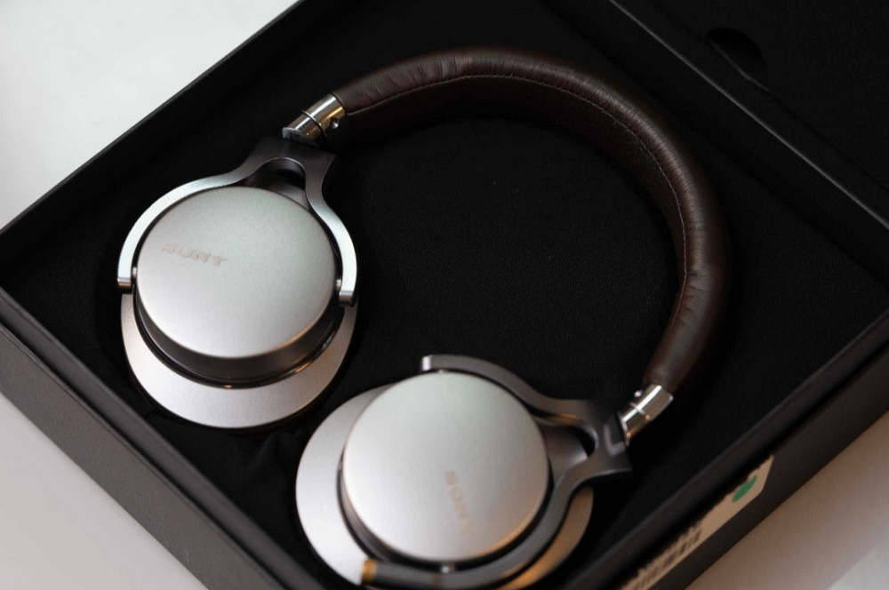 Наушники топовые Hi-Res Sony MDR1A Silver MDR-1A/S. Киев - изображение 5