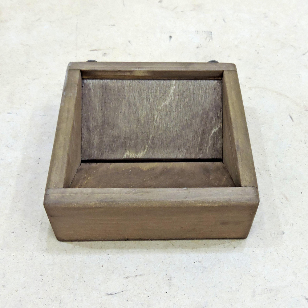 Держатель для туалетной бумаги 