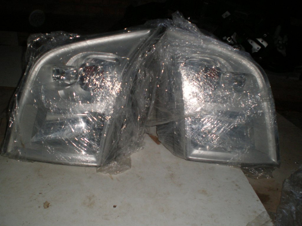 Фара ліва Ford Transit 2007-2014 Ковель - фото 1
