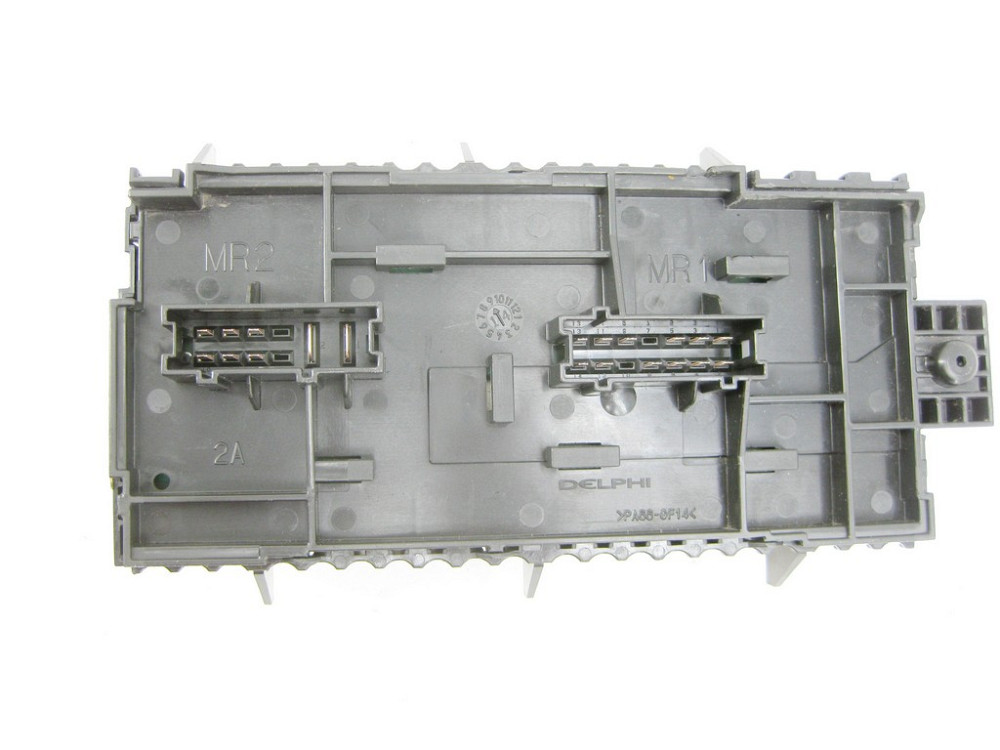 Mercedes-Benz  A2469067100 Блок реле під капотом праворуч CLA Shooting Brake X117 CLA C117 GLA X156 A-class W176 B-class W242 B-class W246 V-class W44 Одесса - изображение 5