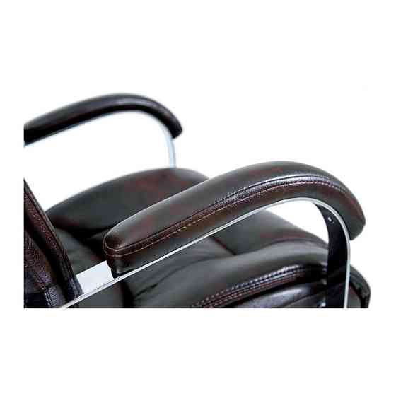 Офісне крісло керівника Richman Magister Хром M1 Tilt Коричневий Дніпро