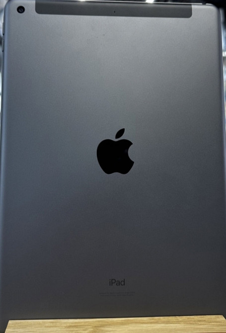 Планшет: iPad 8(2020) 32Gb. LTE Space Gray. Киев - изображение 1
