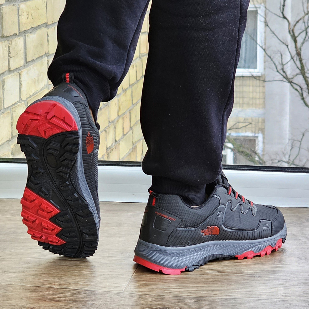 Мужские Кроссовки The North Face Черные с Красным Норт Фейс (размеры: 40,41,42,44) ВидеоОбзор Днепр - изображение 5