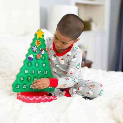 Игровой набор Melissa&Doug Новогодний деревянный магнитный календарь (MD13571) Винница