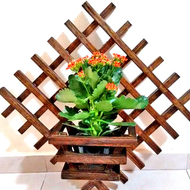 Полка настенная для цветов 