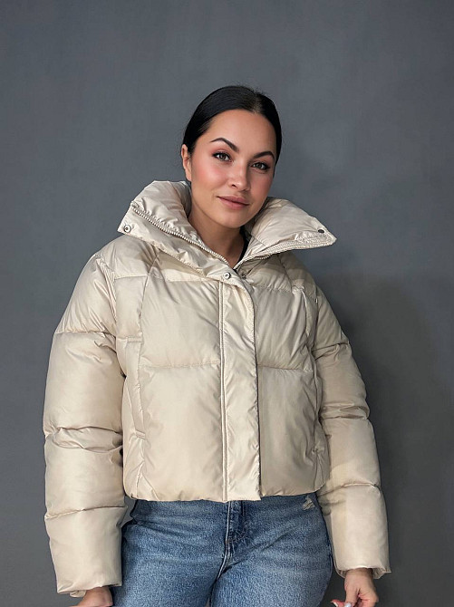 Куртка жіноча Lady Yep 30083 пуффер коротка глянцева бежева, бежевий, M Київ - фото 6