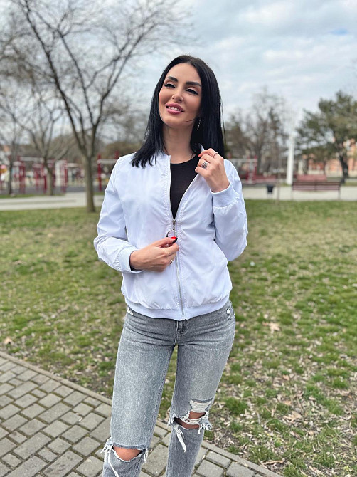 Жіноча вітровка з щільної плащівки "Leland" оптом | Розпродаж моделі Київ - фото 7