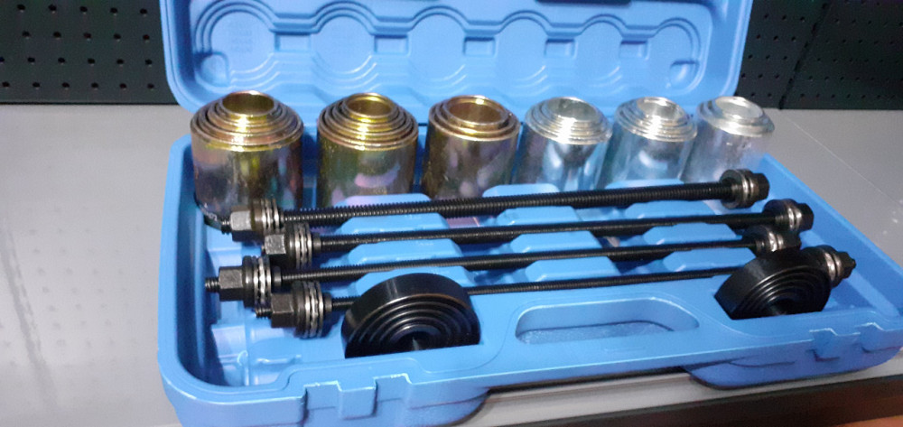 Набір зйомників для заміни сайлентблоків, втулок і підшипників універсальний 26пр.ROCKFORCE RF-933T1 Чернігів - фото 9