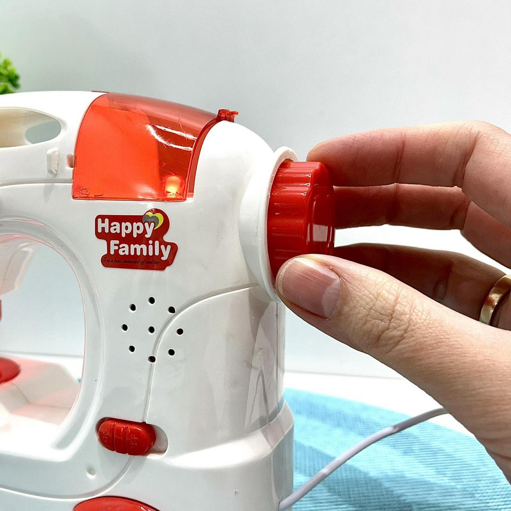 Набір побутової техніки Limo Toy дитячий швейна машинка пральна машинка музика звук світло на батарейках Біло-червоний (LS8234K) Чернігів - фото 6