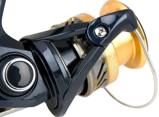 Катушка рыболовная спиннинговая Shimano Nasci 17 2500 Винница