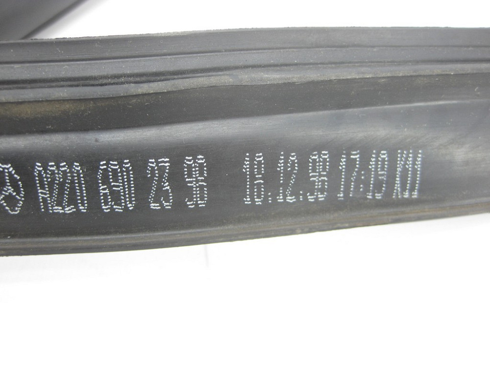 Mercedes-Benz  A2206902398 Ущільнювач над лівими дверима long S-Class W220 Одеса - фото 10