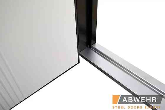 Двері вхідні квартирні. серія CLASSIK, модель 576/584 SIMFONIA 860 Київ