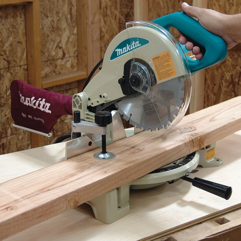Ручная торцовочная пила без протяжки по дереву Makita LS1040N : 1650 Вт, глубина реза 93мм, круг 255 мм Киев - изображение 6