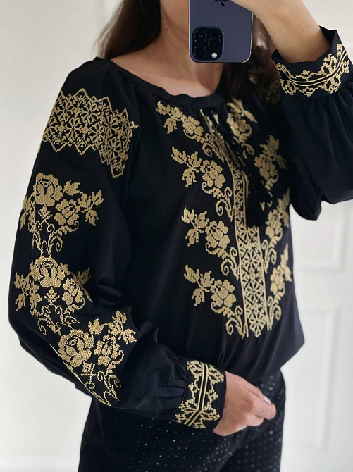 Жіноча чорна сучасна вишиванка 80% бавовна, 20% поліестер 46 Одеса - фото 1