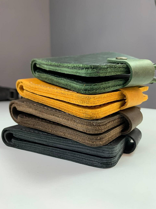 Чоловічий гаманець із натуральної шкіри, Зелений місткий гаманець, чоловічий на кнопці гаманець із Crazy HorseMasterSem Київ - фото 3