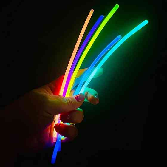 Неоновые браслеты-гибкие палочки 100 шт. разноцветные Киев