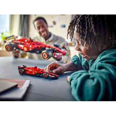 Конструктор LEGO Technic Автомобиль F1 Ferrari SF-24 (42207) Винница