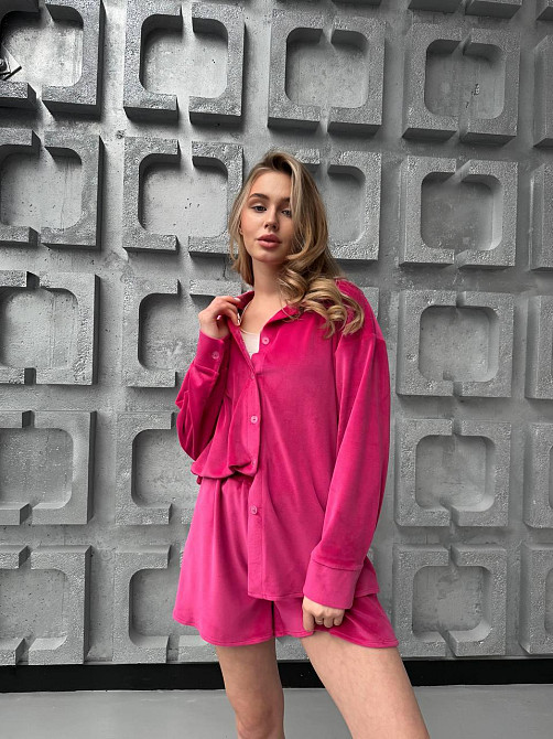 Женский стильный прогулочный велюровый костюм двойка Малина Одесса - изображение 9