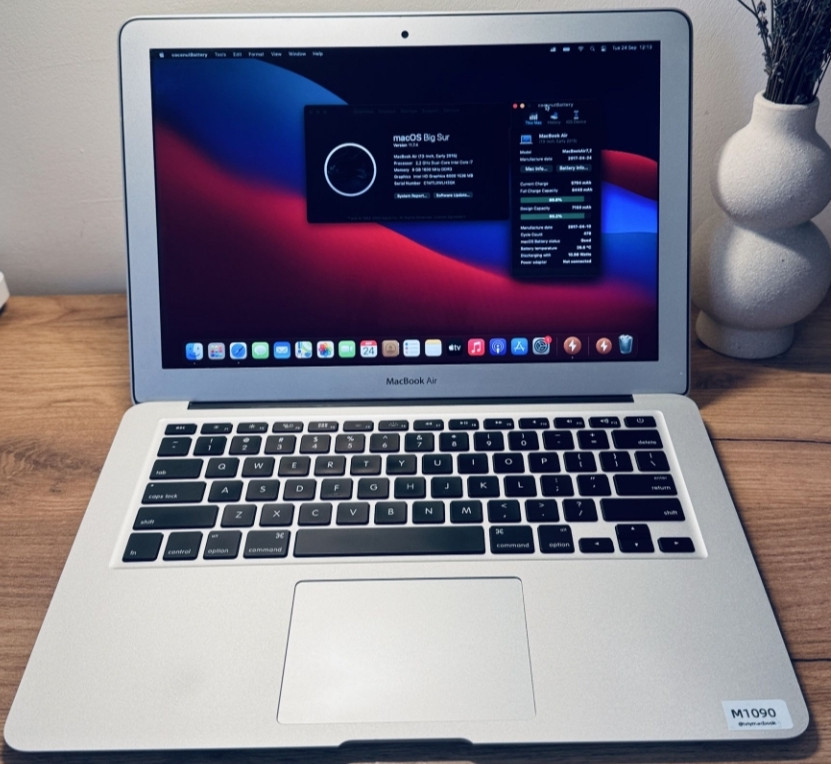 Ноутбук: Apple MacBook Air 13 (2015) i7 8Gb. 256Gb SSD. Киев - изображение 7