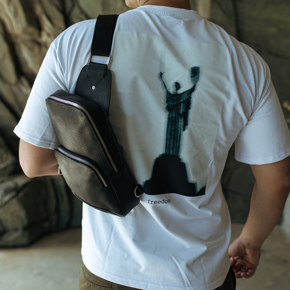 Сумка нагрудна слінг чоловіча з натуральної шкіри містка повсякденна, чорнаMasterSem Київ - фото 2